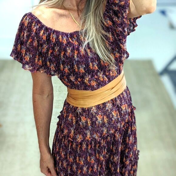 Vintage Peasant Midi Dress - Picture 6 of 10